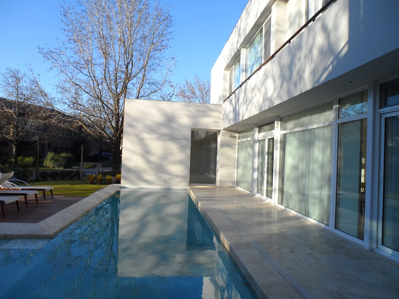 Casa Lili & Tic — Club Newman, Benavídez, obra de Estudio TIC