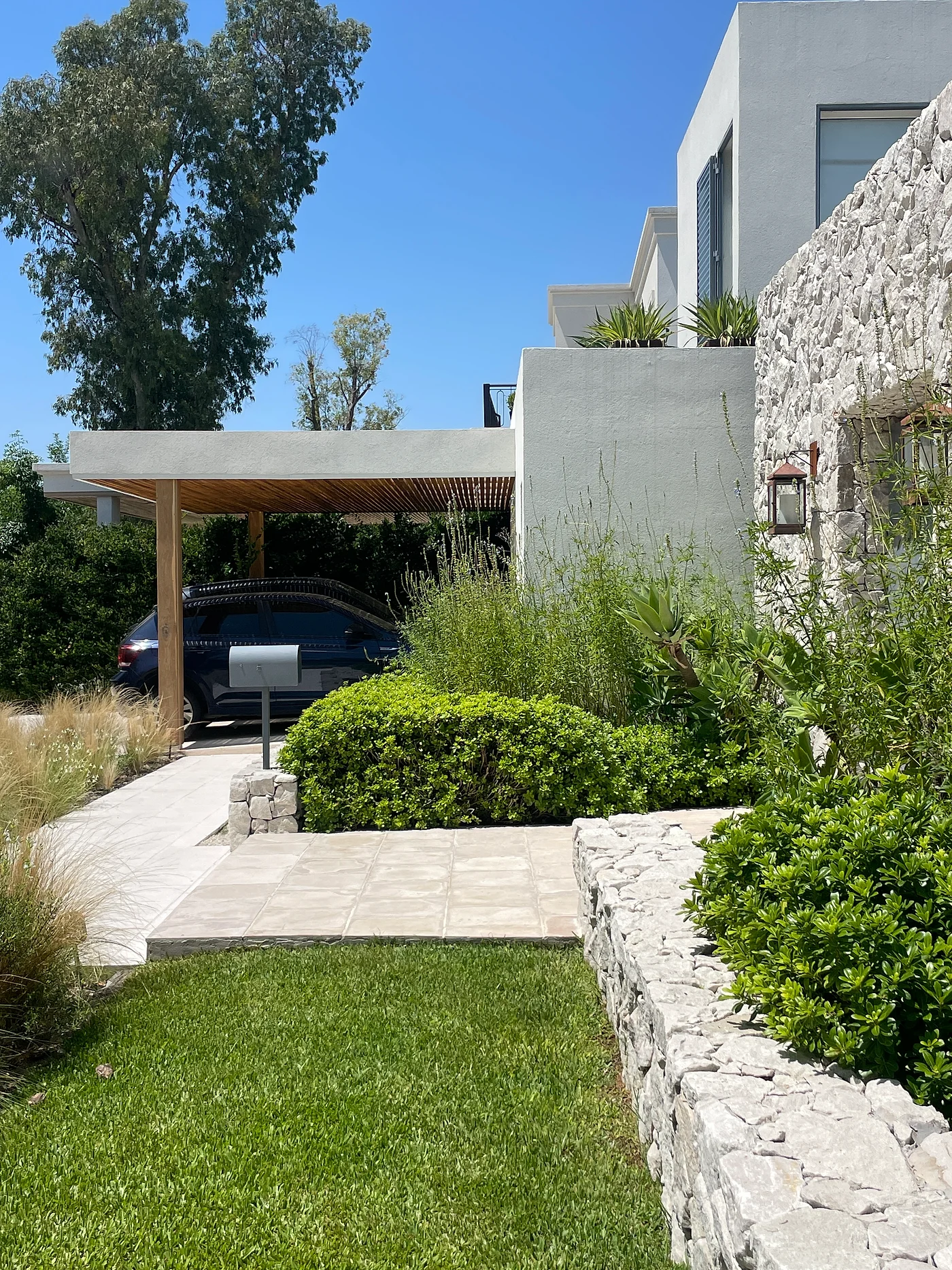 Casa Loly & Mata — Barrio El Encuentro, obra de Estudio TIC